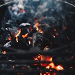 Carbón, Pellets e Implementos para Parrillas